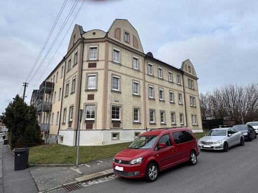 Wohnung zum Kauf 110.000 € 3 Zimmer 81 m² EG Grundstraße 1 Radeberg 01454