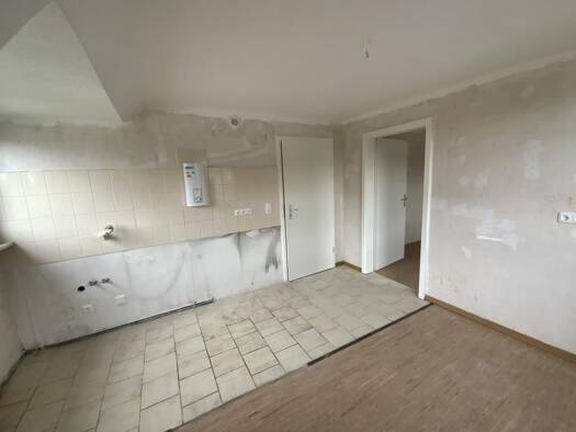 Wohnung zur Miete 419 € 2 Zimmer 42 m² 2. Geschoss frei ab 01.12.2026 Danziger Straße 9 Weißenthurm 56575