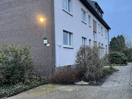 Wohnung zur Miete 600 € 2 Zimmer 68 m² Geschoss 1/3 frei ab 01.01.2026 Brinkum Stuhr 28816