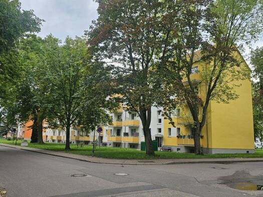 Wohnung zur Miete 298 € 2 Zimmer 49,6 m² 3. Geschoss Bahnhofstraße 13 Braunsbedra 06242