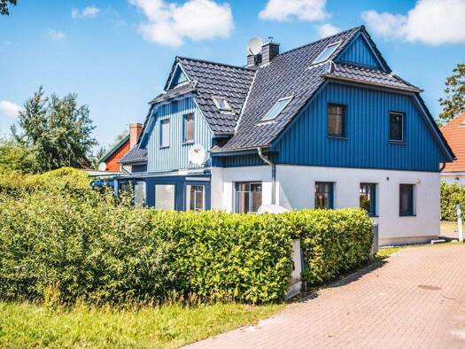 Doppelhaushälfte zum Kauf 425.000 € 4 Zimmer 85 m² 243 m² Grundstück Zingst 18374