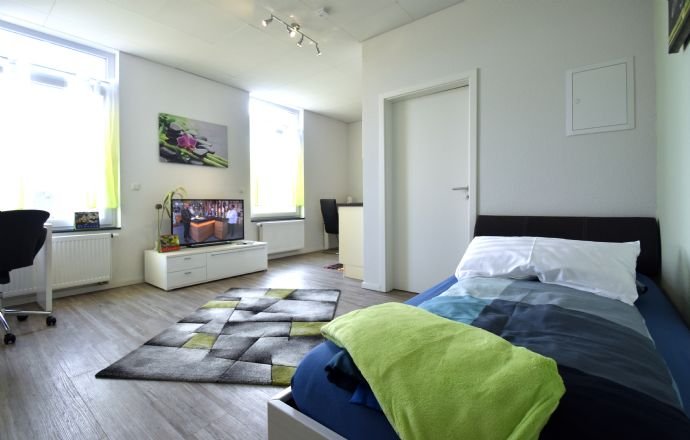 Studio zur Miete 945 € 1 Zimmer 24 m²<br/>Wohnfläche Schulstraße 2 A-C Raunheim 65479