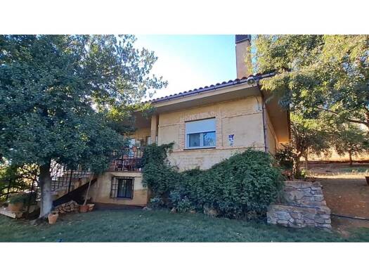Villa zum Kauf 255.000 € 4 Zimmer 335 m² 2.300 m² Grundstück Fuente el Fresno 13680