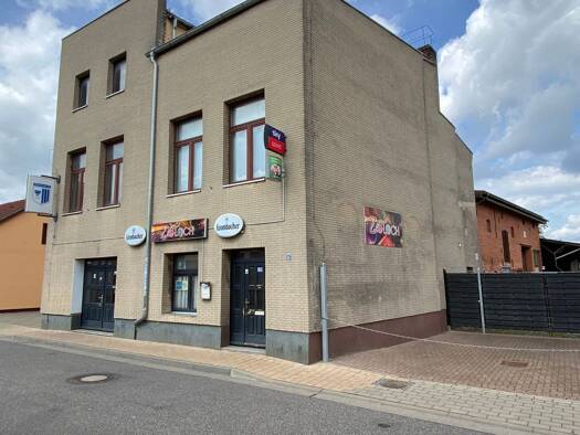 Haus zum Kauf 35.000 € 390 m² 180 m² Grundstück Melkerstraße 6/8 Osterburg Osterburg (Altmark) 39606