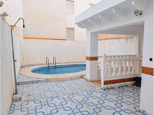 Wohnung zur Miete 850 € 2 Zimmer 87 m² 1. Geschoss Torrevieja 03182