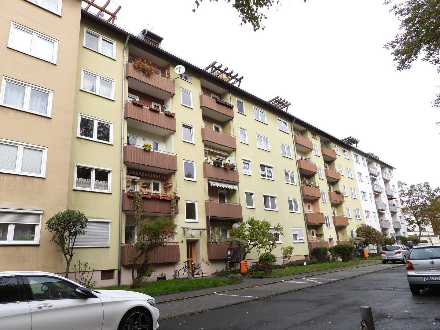 Super Lage! Zentral und Ruhig! Balkon! – Nürnberg – Bild 1 von 11