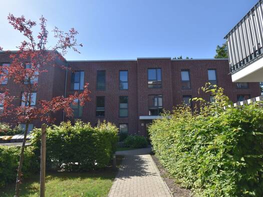 Wohnung zur Miete 1.450 € 4 Zimmer 116,9 m² EG frei ab 01.09.2026 Uetersen 25436