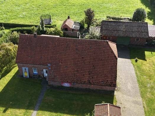 Haus zum Kauf 255.000 € 4 Zimmer 115,8 m² 9.501 m² Grundstück Augustfehn III Apen 26689