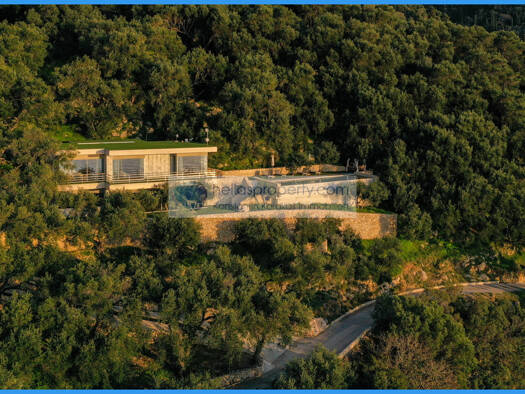 Villa zum Kauf 2.500.000 € 5 Zimmer 260 m² 5.000 m² Grundstück Municipality of Southern Corfu 49100