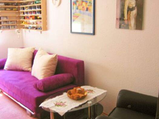 WG-Zimmer zur Miete Wohnen auf Zeit 410 € 14 m² frei ab 07.12.2030 Finkenweg 0 Erligheim (nördlich Ludwigsburg) 74391