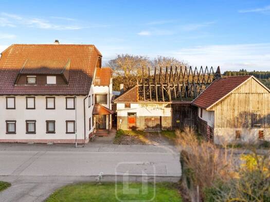 Mehrfamilienhaus zum Kauf 599.000 € 11 Zimmer 296,5 m² 1.850 m² Grundstück Monakam Bad Liebenzell 75378