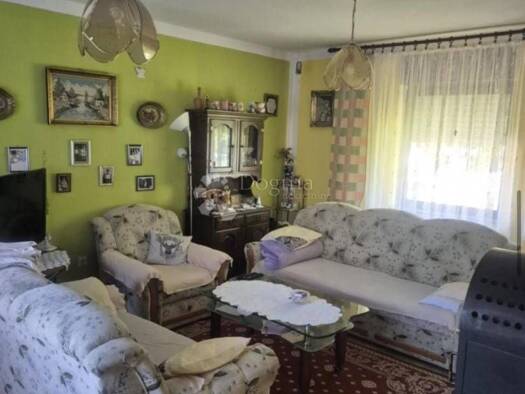 Einfamilienhaus zum Kauf 250.000 € 4 Zimmer 229 m² Lučice, Delnice Delnice 51300