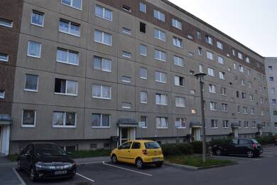 Studio zur Miete 275 € 3 Zimmer 54,8 m² 4. Geschoss Ottendorfer Hang 60 Hainichen Hainichen 09661