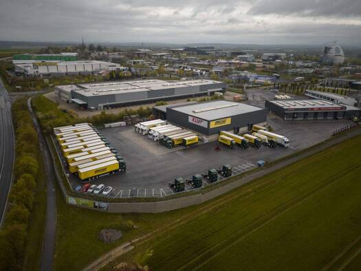 Logistikzentrum zur Miete 8.000 m² Lagerfläche teilbar ab 100 m² Mainfrankenpark 29 Effeldorf Dettelbach 97337