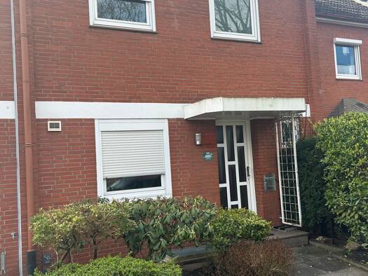 Reihenmittelhaus zum Kauf 369.000 € 4 Zimmer 120 m² frei ab sofort Utbremen Bremen 28217