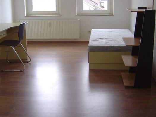 Wohnung zur Miete 140 € 1 Zimmer 20 m² 1. Geschoss Weitzelstraße 15 Mittweida 09648