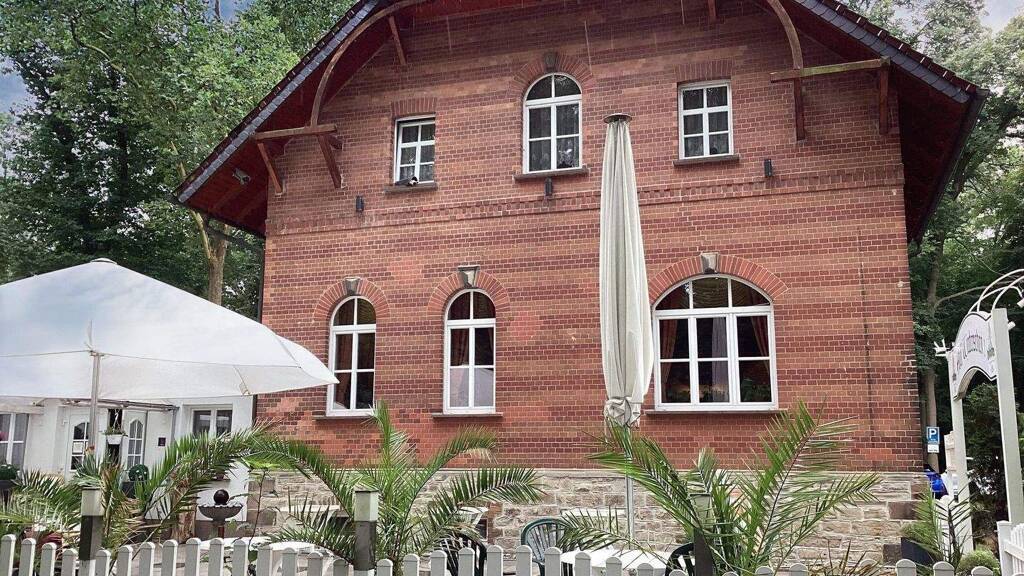 Mehrfamilienhaus zum Kauf 530.000 € 4 Zimmer 138 m² 2.047 m² Grundstück Lützen 06686