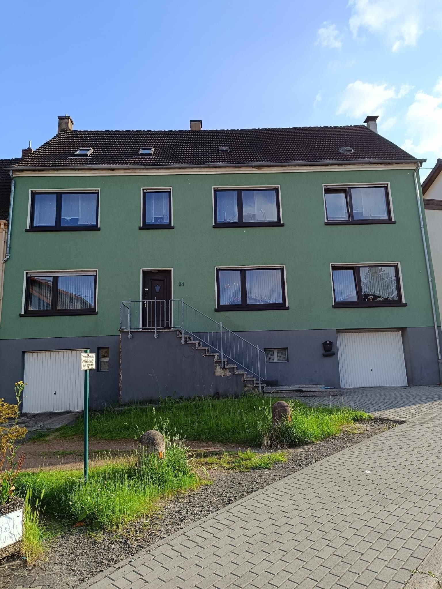 Mehrfamilienhaus zum Kauf als Kapitalanlage geeignet 199.000 € 12 Zimmer 230 m²<br/>Wohnfläche 650 m²<br/>Grundstück Wellesweiler Neunkirchen 66539