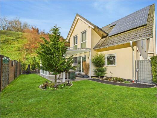 Einfamilienhaus zum Kauf 699.000 € 4 Zimmer 155 m² 458 m² Grundstück Steinbach Johannesberg / Steinbach 63867