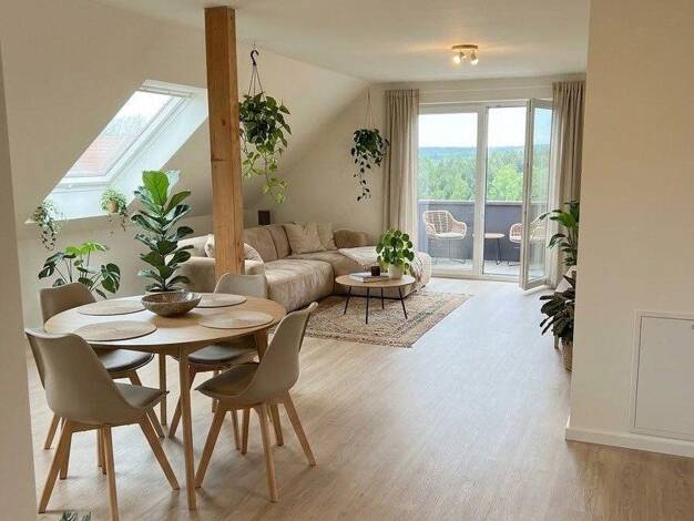 Wohnung zur Miete - Erstbezug 1.300 € 3 Zimmer 82,9 m² 3. Geschoss Unterweissach Weissach im Tal 71554