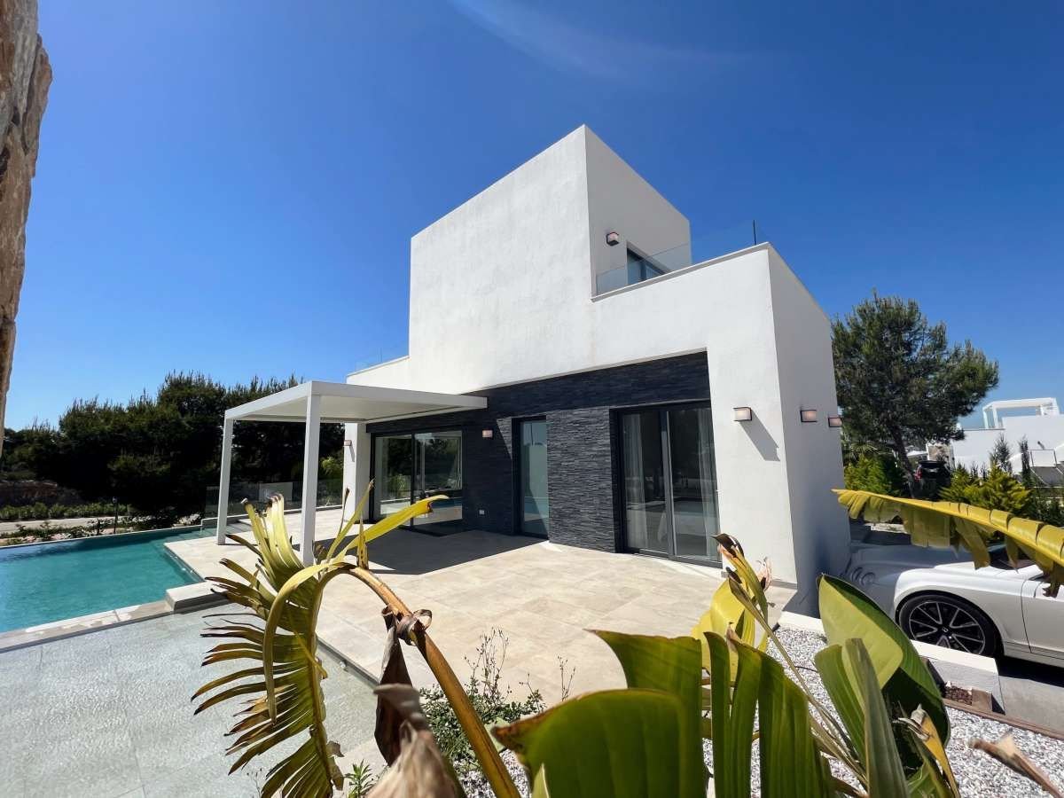 Villa zum Kauf 695.000 € 3 Zimmer 130 m²<br/>Wohnfläche 580 m²<br/>Grundstück Orihuela Costa 03189