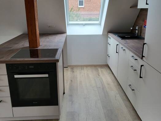 Loft zur Miete 900 € 2,5 Zimmer 89 m² Geschoss 1/1 frei ab 01.09.2026 Anemolter Stolzenau 31592