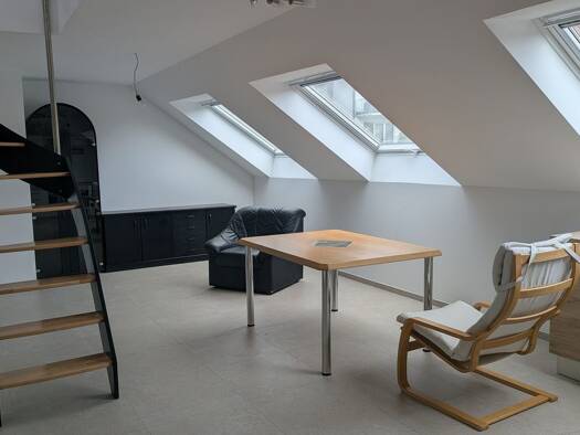 Wohnung zur Miete 1.000 € 2,5 Zimmer 66 m² Geschoss 1/2 frei ab sofort Ettlinger Straße 65 Busenbach Waldbronn 76337