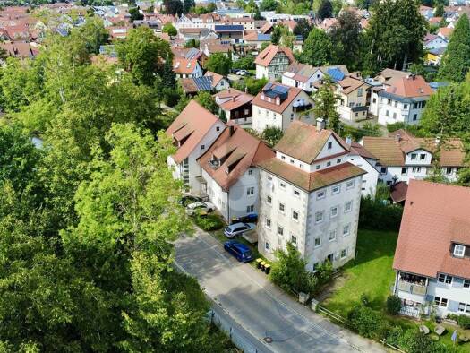 Mehrfamilienhaus zum Kauf 388.000 € 10 Zimmer 219 m² 266 m² Grundstück Isny Isny im Allgäu 88316