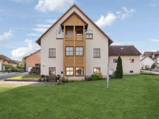Maisonette zur Miete 1.000 € 4 Zimmer 150 m² Geschoss 1/2 frei ab 01.10.2026 Blumenstraße 8 Edelsfeld Edelsfeld 92265