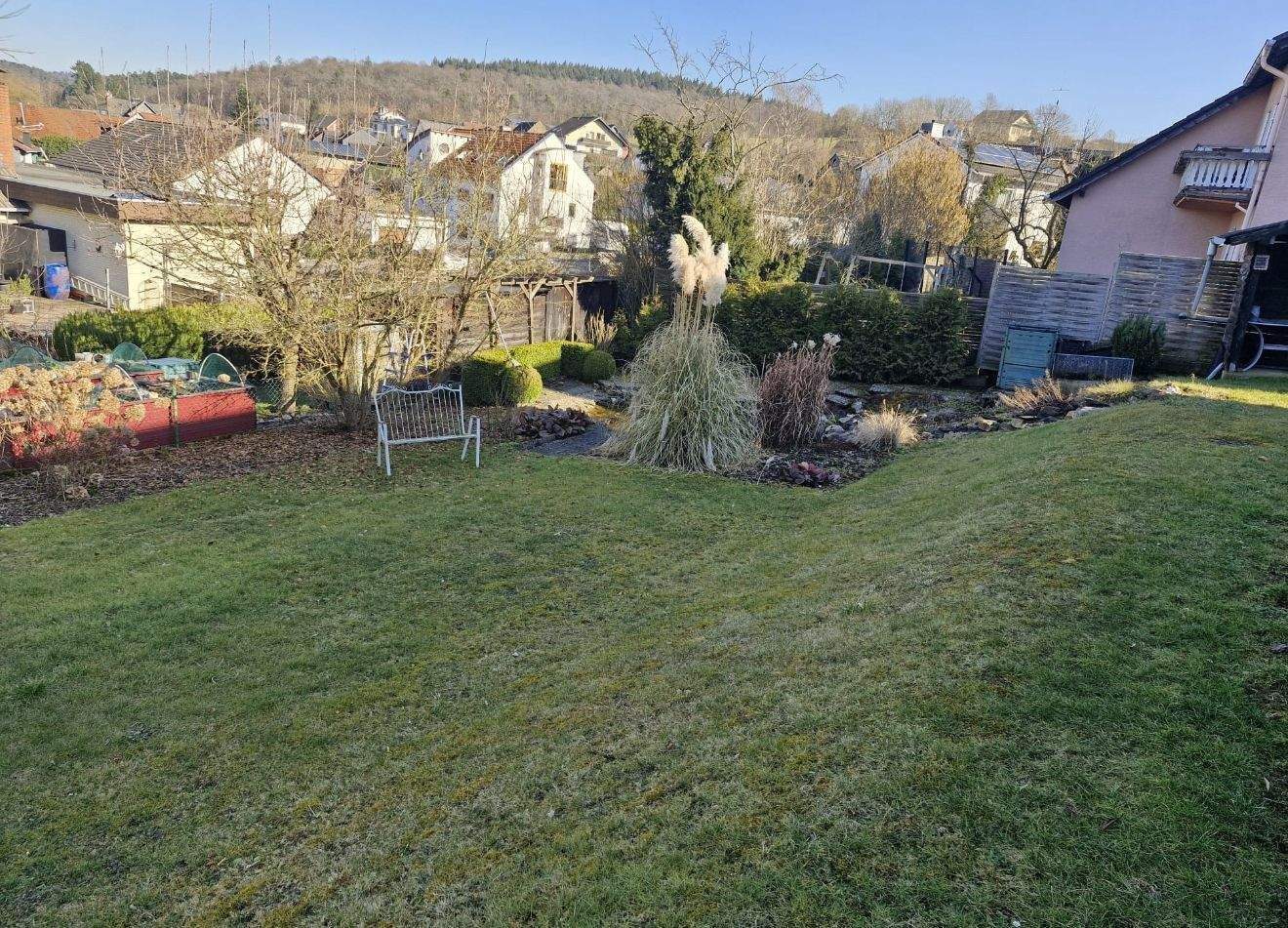 Immobilie in Hohenstein - +++ Preis reduziert+++ Einfamilienhaus mit Keller auf schönen Grundstück mit Garage - Bild 3