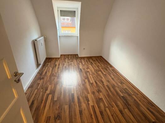 Wohnung zum Kauf provisionsfrei 131.000 € 2 Zimmer 41,8 m² Geschoss 4/5 frei ab sofort Okenstraße 33 Steinbühl Nürnberg 90443