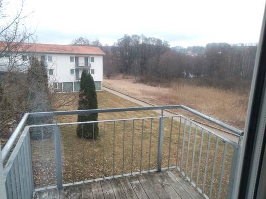 Wohnung zur Miete 490 € 2 Zimmer 49 m² frei ab sofort Bogenroither Straße 15 Wiesenfelden Wiesenfelden 94344