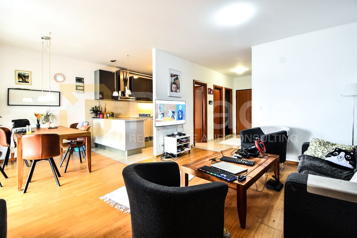 Wohnung zur Miete 1.600 € 3 Zimmer 91 m²<br/>Wohnfläche 1.<br/>Geschoss Saldun