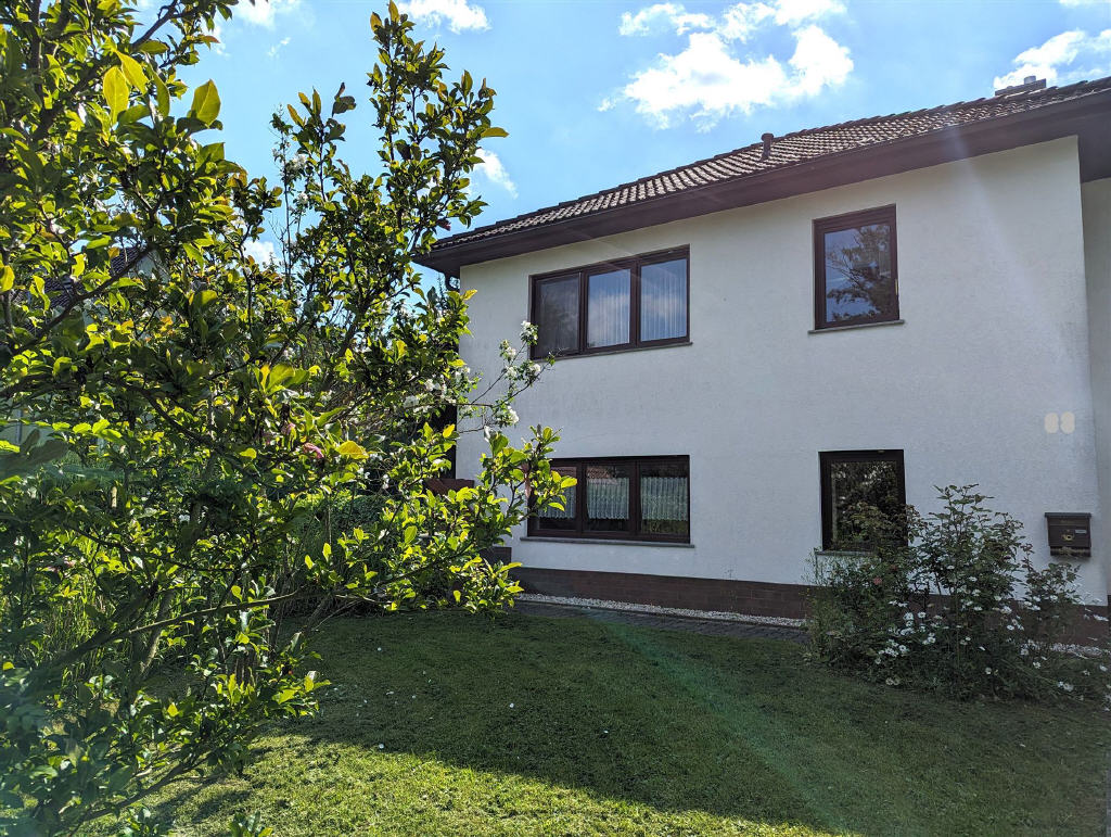 Einfamilienhaus zum Kauf 290.000 € 3 Zimmer 114,9 m²<br/>Wohnfläche 702 m²<br/>Grundstück ab sofort<br/>Verfügbarkeit Gospersgrün Fraureuth 08427