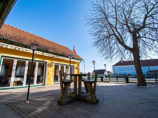 Restaurant zum Kauf 998.700 € 1.722 m² Grundstück Wagram ob der Traisen 3133