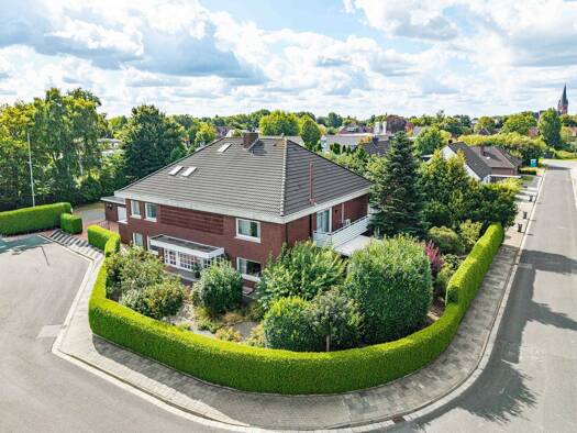 Einfamilienhaus zum Kauf 650.000 € 11 Zimmer 378 m² 1.569 m² Grundstück Papenburg 26871