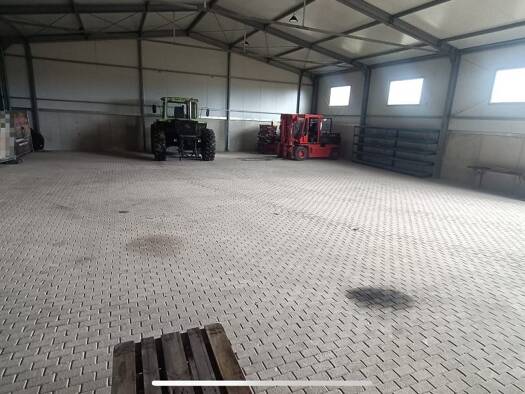 Halle/Industriefläche zur Miete 2.025 € 450 m² Lagerfläche teilbar ab 200 m² Kleinfeuchten Bayerbach b. Ergoldsbach 84092