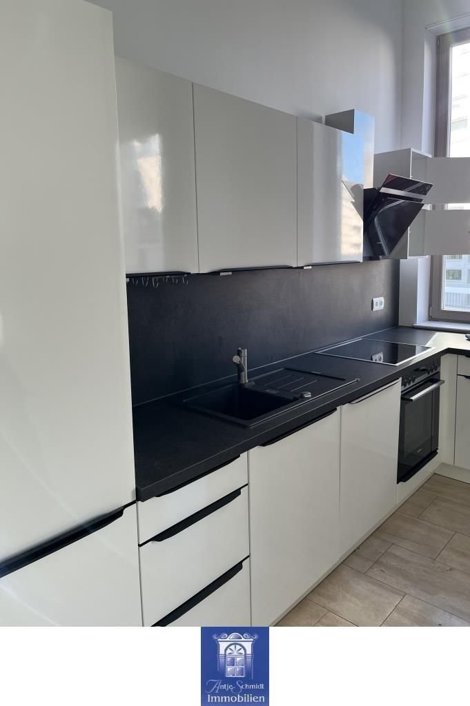 Wohnung zur Miete 1.539 € 3 Zimmer 96,2 m²<br/>Wohnfläche Innere Altstadt-Ost Dresden 01067