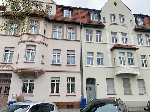 Wohnung zur Miete 626 € 4 Zimmer 96,4 m²<br/>Wohnfläche 2.<br/>Geschoss 01.01.2025<br/>Verfügbarkeit Stendal Stendal 39576