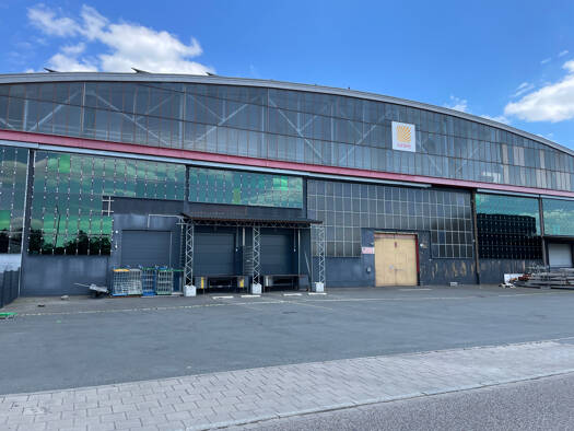 Halle/Industriefläche zur Miete 2.000 m² Lagerfläche Flugplatzstr. 90 Atzenhof Fürth 90768