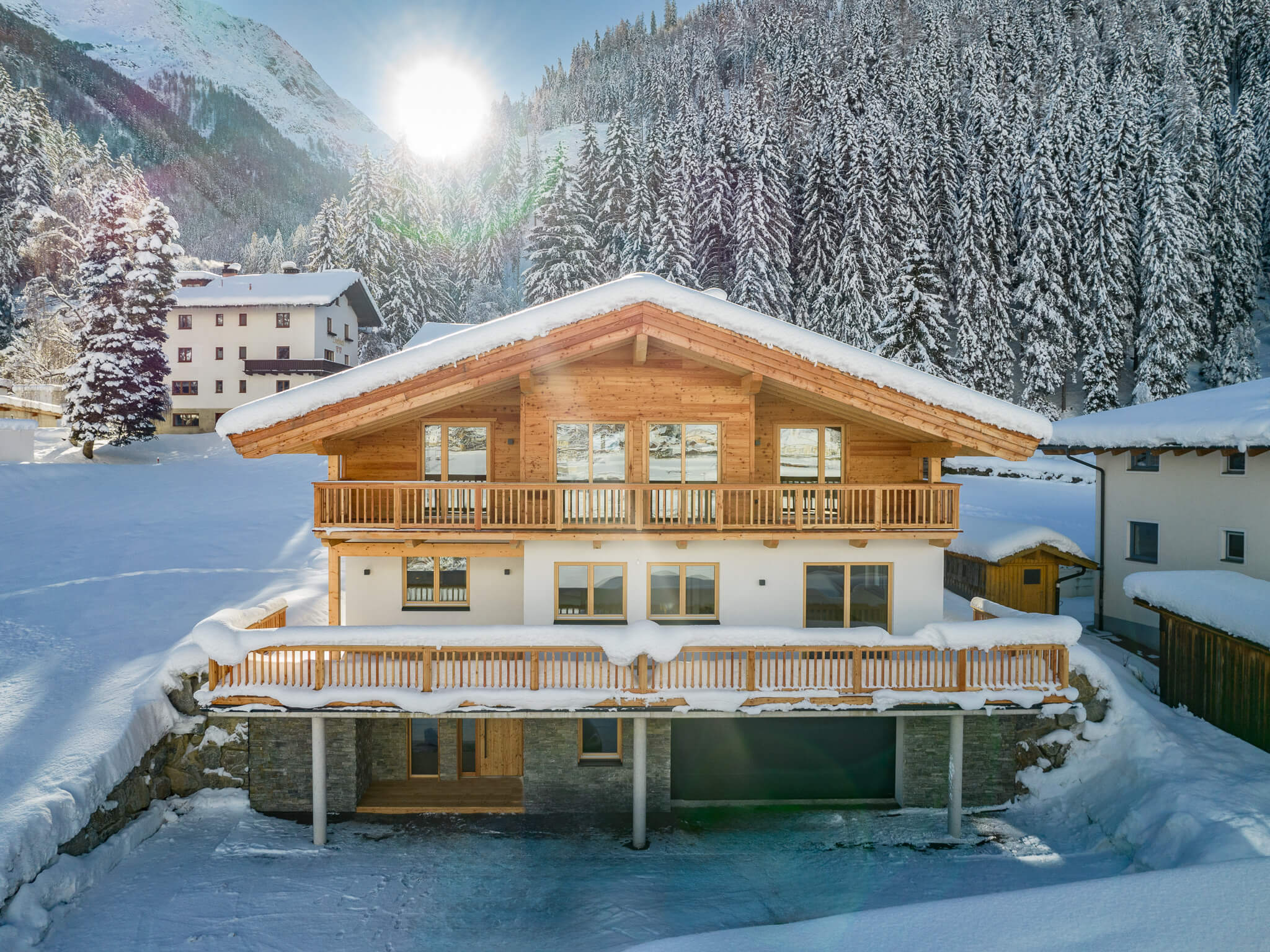 Einfamilienhaus zum Kauf 1.195.000 € 7 Zimmer 180 m²<br/>Wohnfläche 432 m²<br/>Grundstück Pettneu am Arlberg 6574