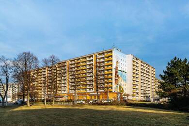 Wohnung zur Miete 351 € 3 Zimmer 58,5 m² 8. Geschoss frei ab 01.09.2025 Sanzebergstraße 12 Sandow Cottbus 03042