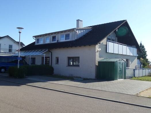 Mehrfamilienhaus zum Kauf 689.000 € 10 Zimmer 260 m² 803 m² Grundstück Iggingen 73574