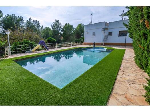 Chalet zum Kauf 2.650.000 € 6 Zimmer 380 m² 4.300 m² Grundstück Santa Eulària des Riu 07840