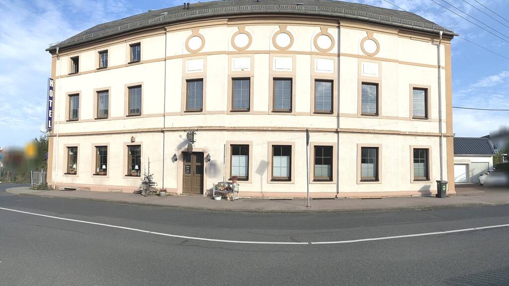 Hotel zum Kauf 289.000 € 90 m² Gastrofläche 1.170 m² Grundstück Döbeln 04720