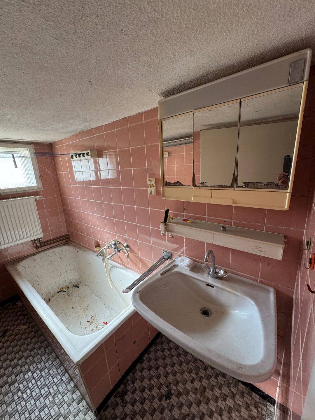 Einfamilienhaus zum Kauf - Mehr