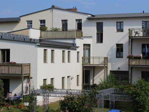 Wohnung zur Miete 583 € 3 Zimmer 77,7 m² EG frei ab sofort Kasernenstraße 3 Neustrelitz Neustrelitz 17235