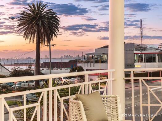 Einfamilienhaus zum Kauf 10 Zimmer 345 m² 340 m² Grundstück 218 Esplanade Brighton 3186