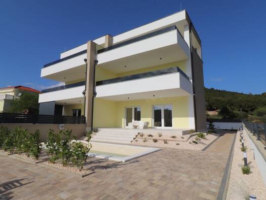 Einfamilienhaus zum Kauf - Erstbezug 599.000 € 6 Zimmer 221 m² Tribunj 22000