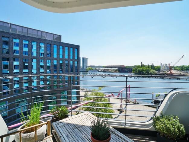 Wohnung zur Miete 1.500 € 2 Zimmer 63 m² 3. Geschoss frei ab sofort Friedrichshain Friedrichshain-Kreuzberg 10245